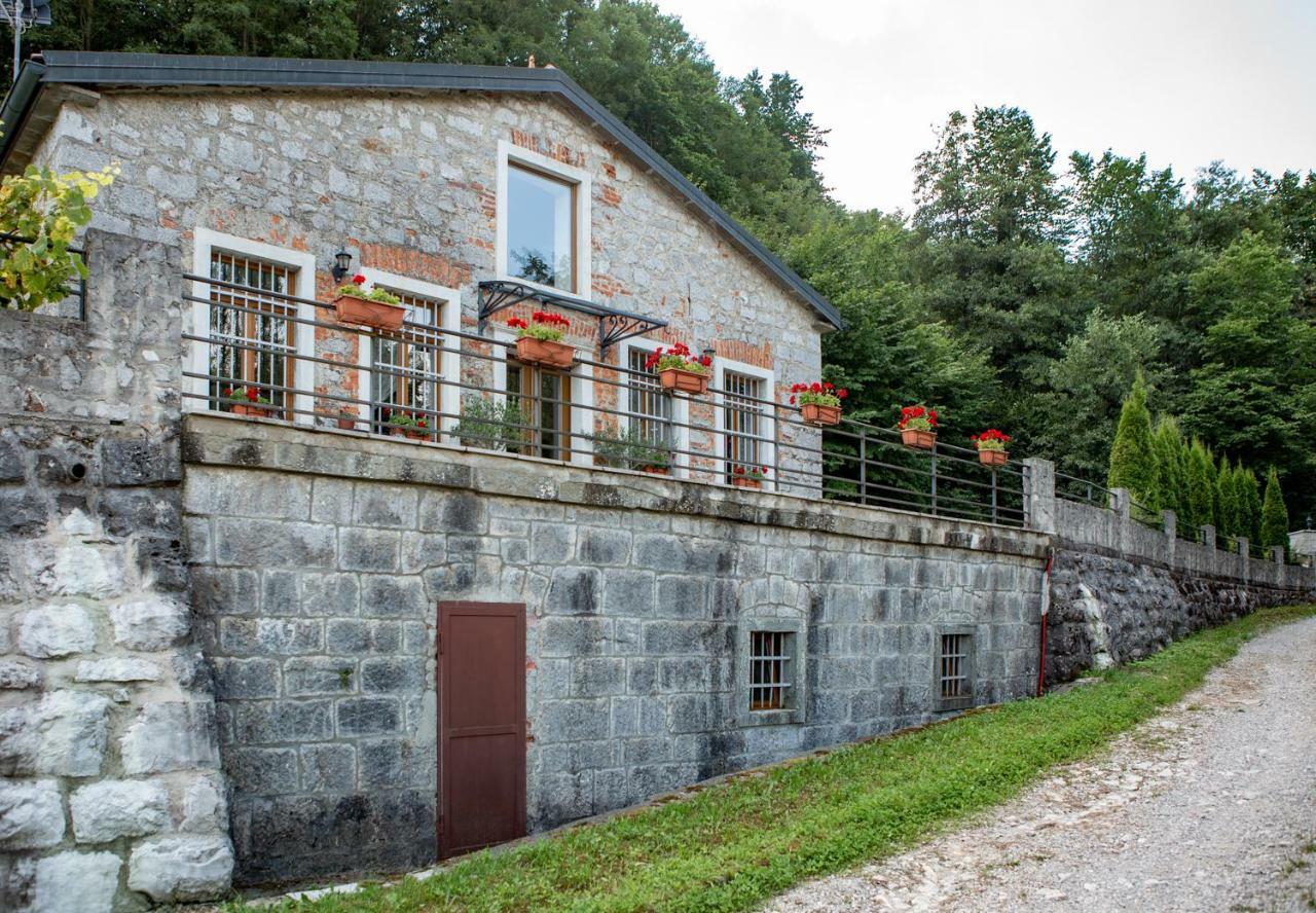 Villa Anton - The Old Dairy Hrusica  외부 사진