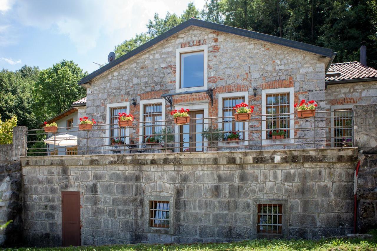 Villa Anton - The Old Dairy Hrusica  외부 사진